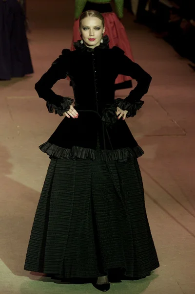 Look 77